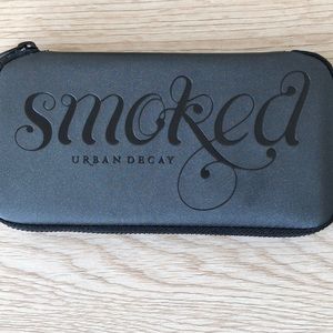 Urban decay smoked palette